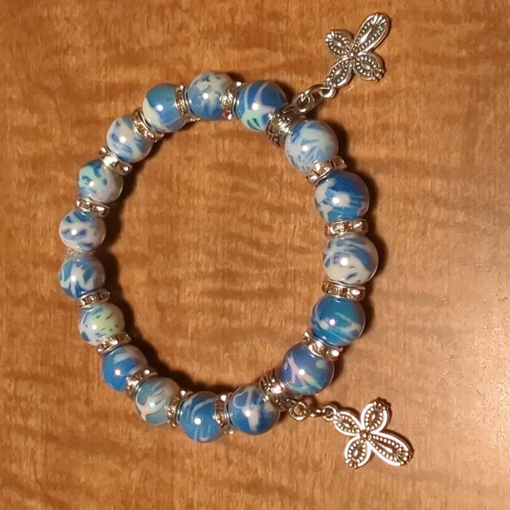 Blue, silver and silver crosses beaded stretch bracelet